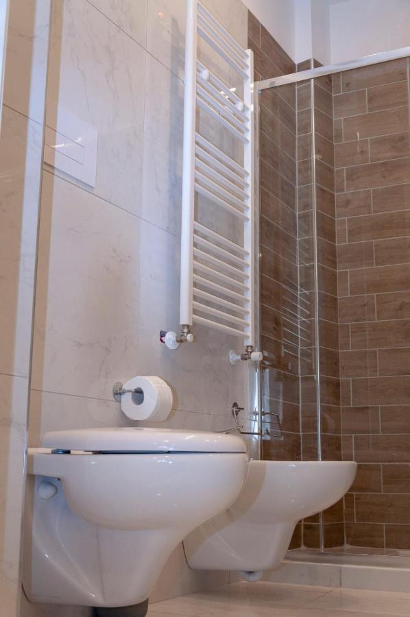Costa46 Bed and Breakfast Napels Buitenkant foto